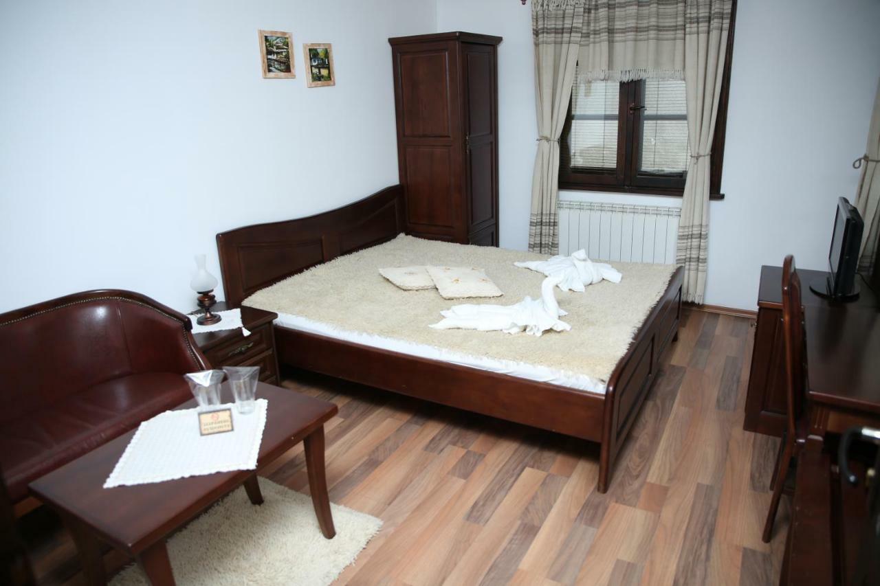 Oazis Guesthouse Lovech Luaran gambar