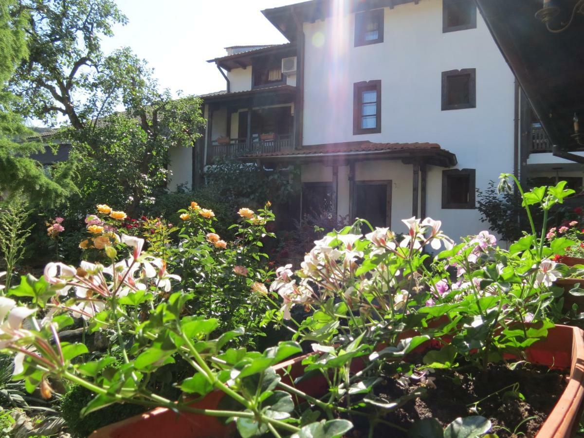 Oazis Guesthouse Lovech Luaran gambar